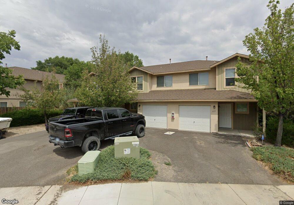 605 Village Dr, Fernley, NV 89408 - photo 1