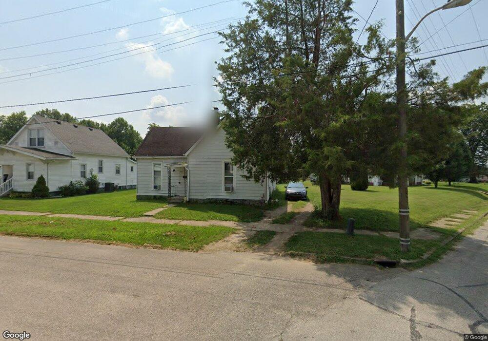 733 W 2nd St, Bicknell, IN 47512 - photo 1