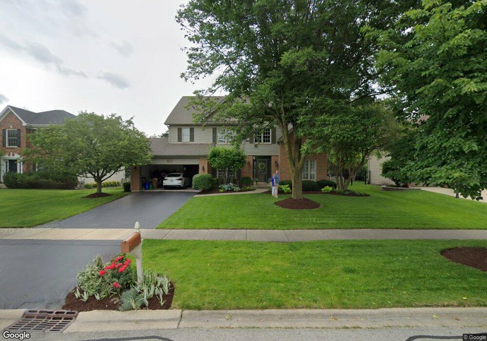 4744 Fesseneva Ln, Naperville, IL 60564 - photo 1