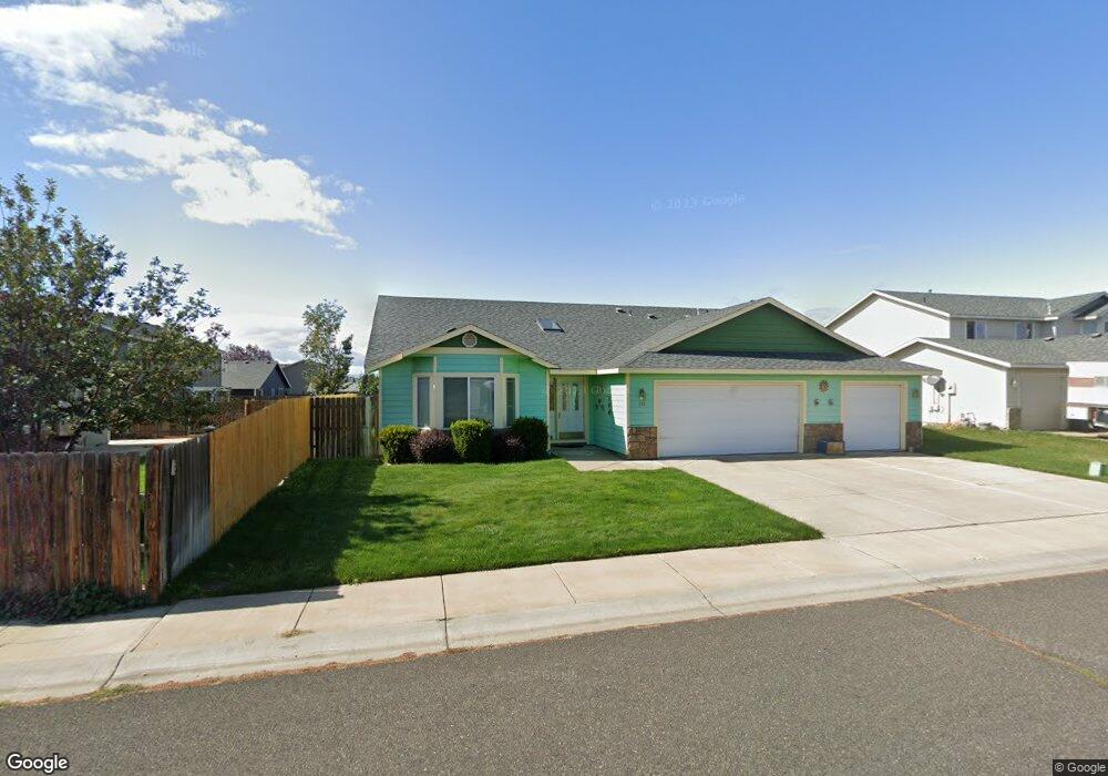 116 S Glacier St, Moxee, WA 98936 - photo 1