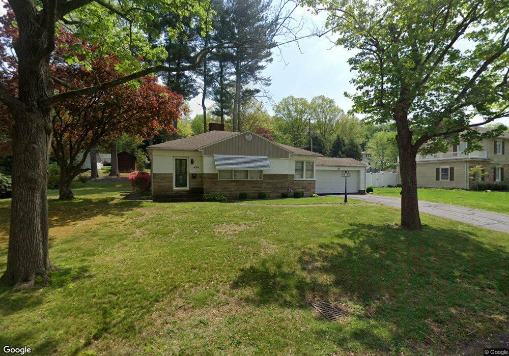 1002 Fairview Blvd, Coshocton, OH 43812 - photo 1