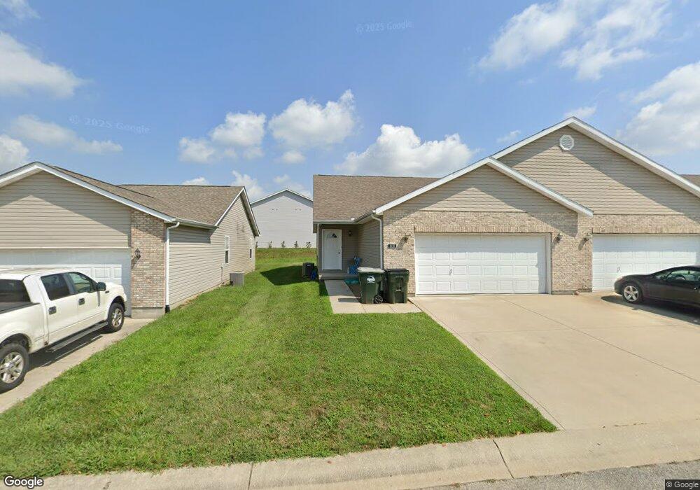 1430 W Daniel Dr, Greensburg, IN 47240 - photo 1
