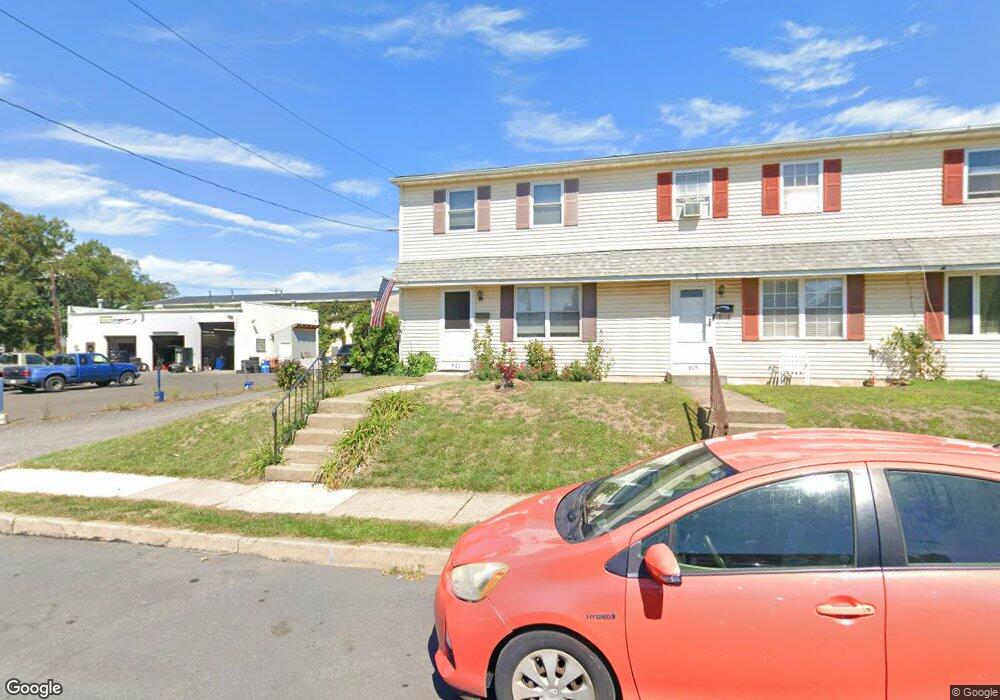 421 Acorn St, Lansdale, PA 19446 - photo 1