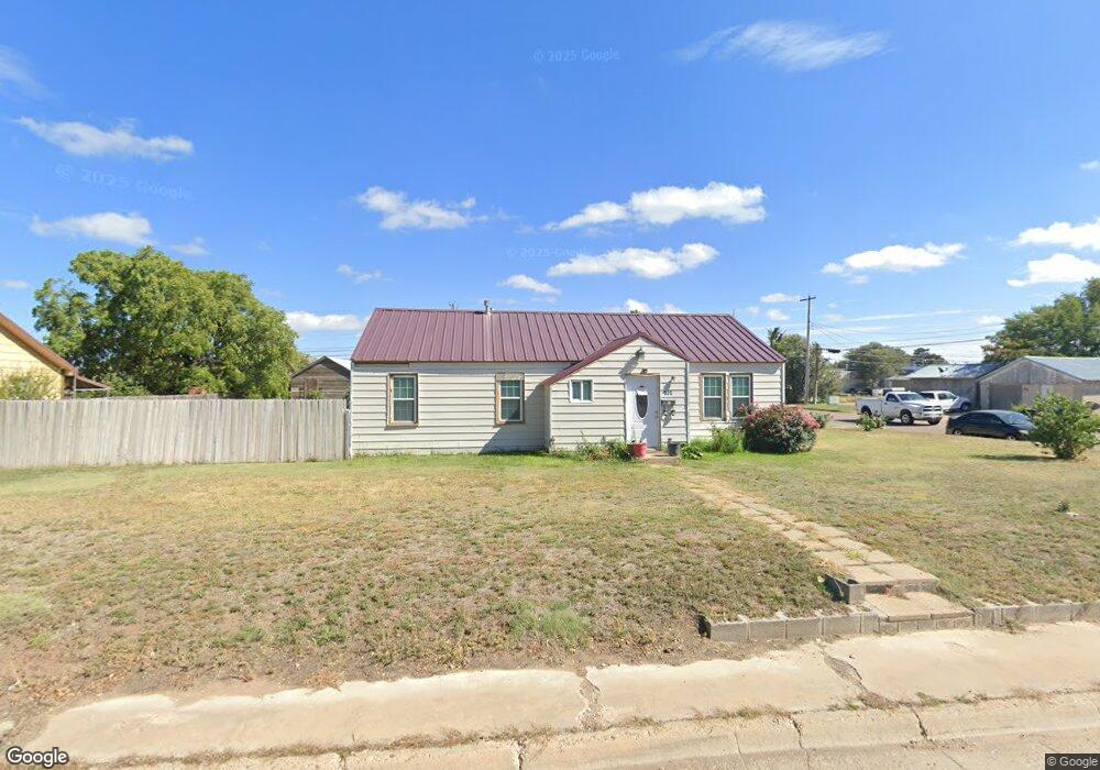 300 N Porter Ave, Dumas, TX 79029 - photo 1