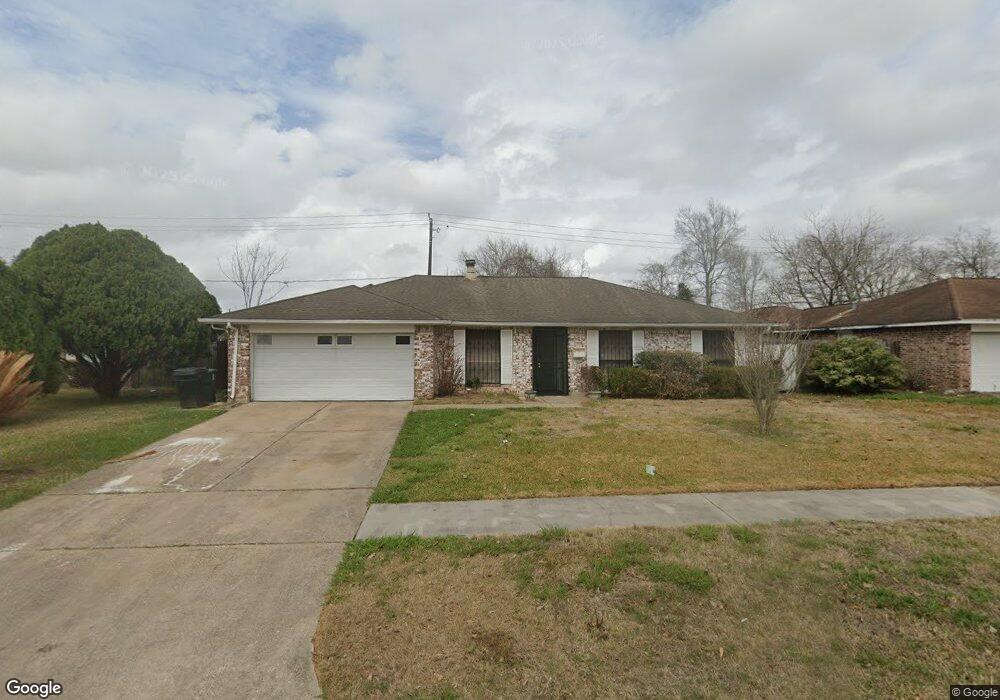 8407 Misty Vale Ln, Houston, TX 77075 - photo 1