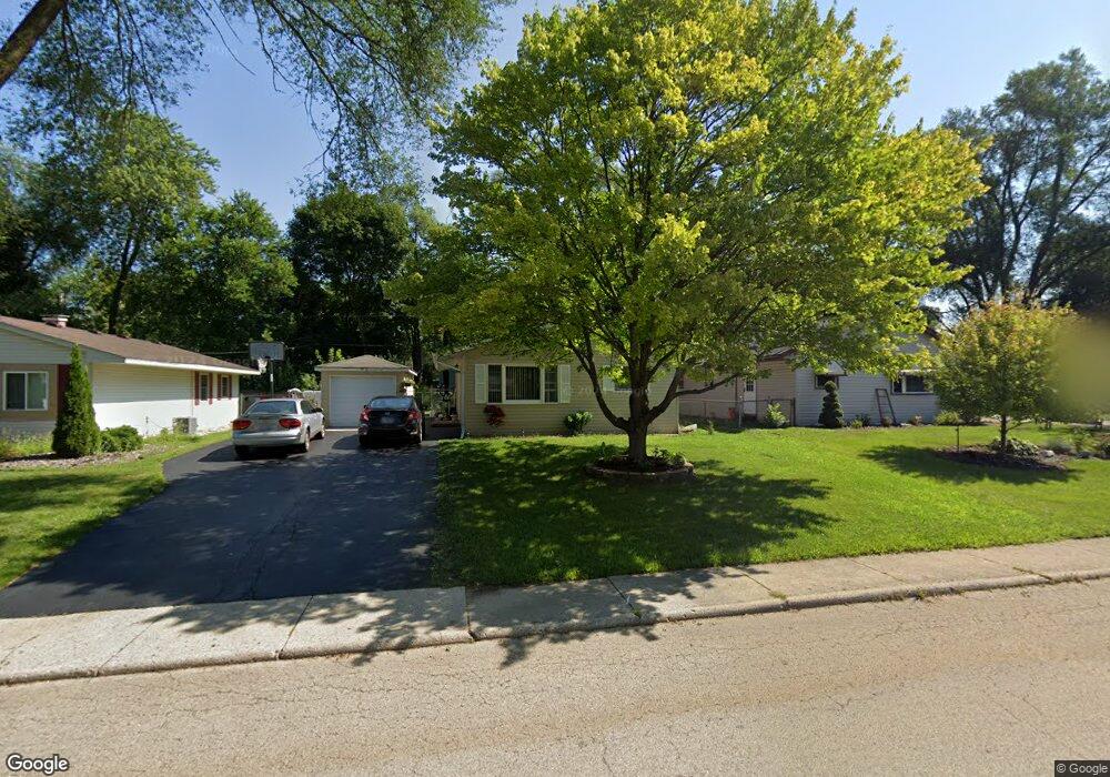 28 Austin Ave, Carpentersville, IL 60110 - photo 1