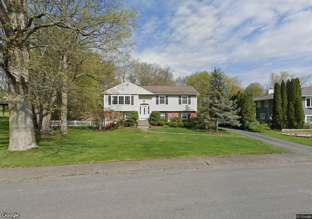 892 Salem Rd, Yorktown Heights, NY 10598 - photo 1