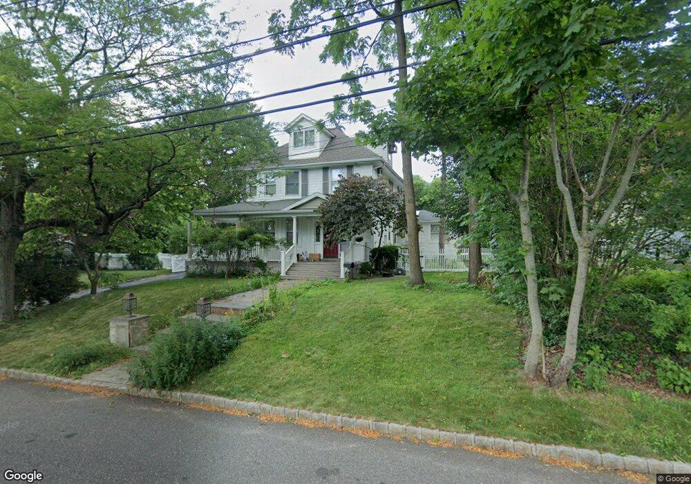 55 Susquehanna Ave, Great Neck, NY 11021 - photo 1