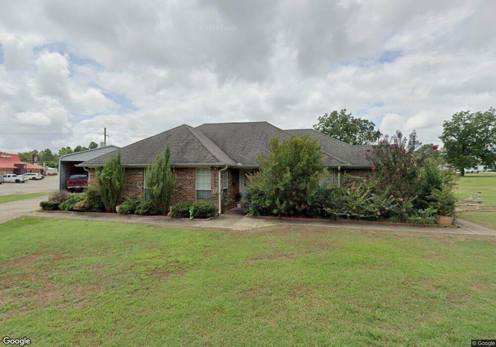 1102 E Kirk St, Hugo, OK 74743 - photo 1