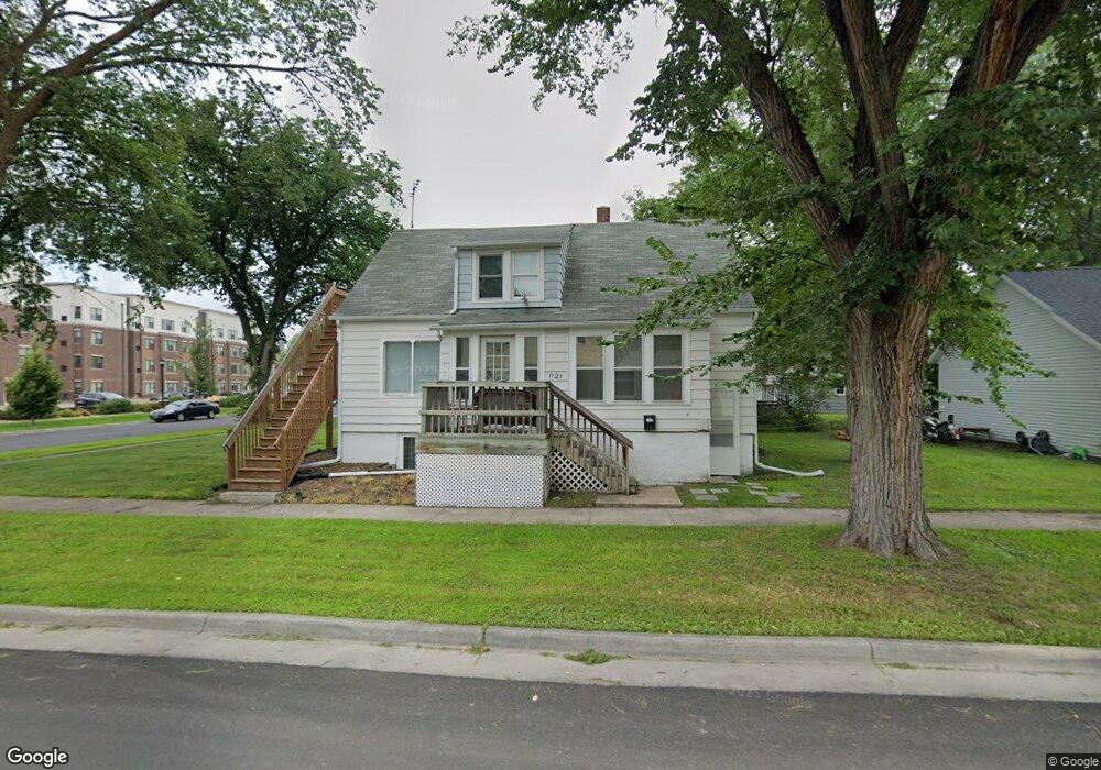 1121 16th Ave N, Fargo, ND 58102 - photo 1