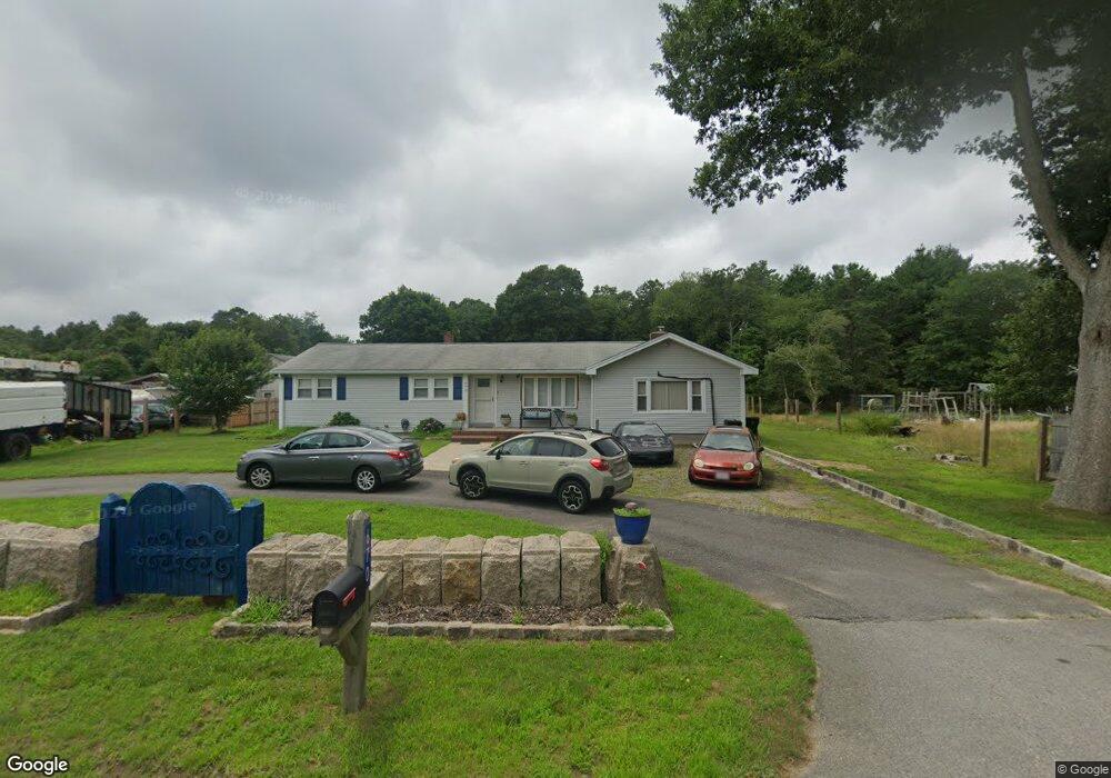 666 Chase Rd, North Dartmouth, MA 02747 - photo 1