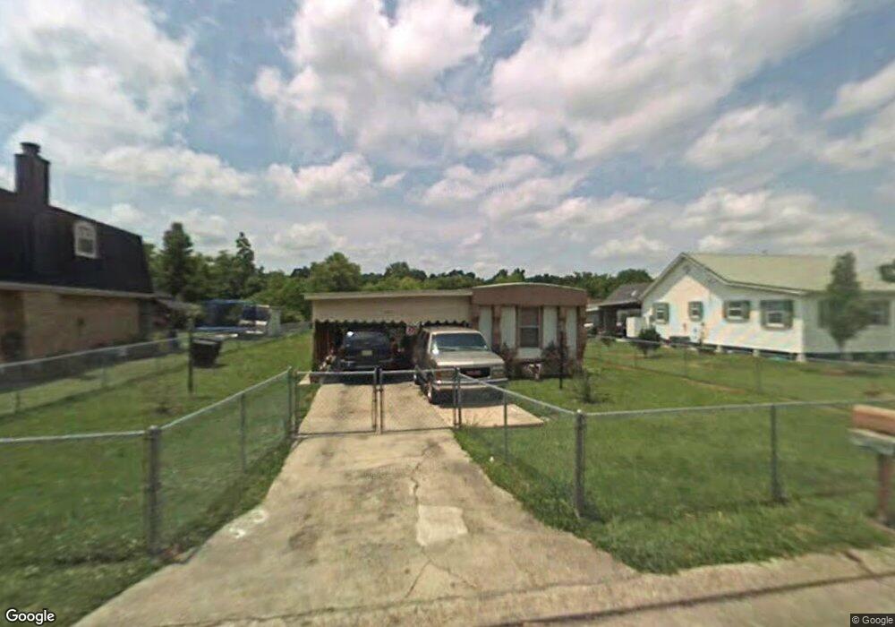 606 Brier Dr, Houma, LA 70363 - photo 1