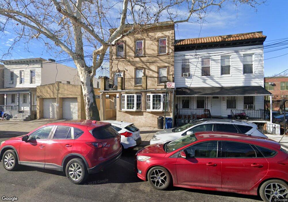 1659 Hunt Ave, Bronx, NY 10462 - photo 1