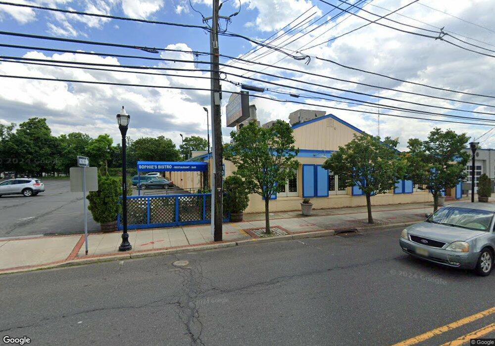 700 Hamilton St, Somerset, NJ 08873 - photo 1