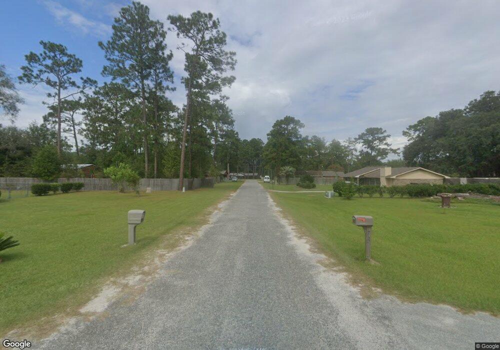 707 Timber Ln, Waycross, GA 31503 - photo 1