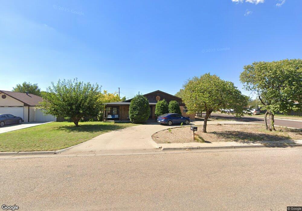 902 Durrett Ave, Dumas, TX 79029 - photo 1