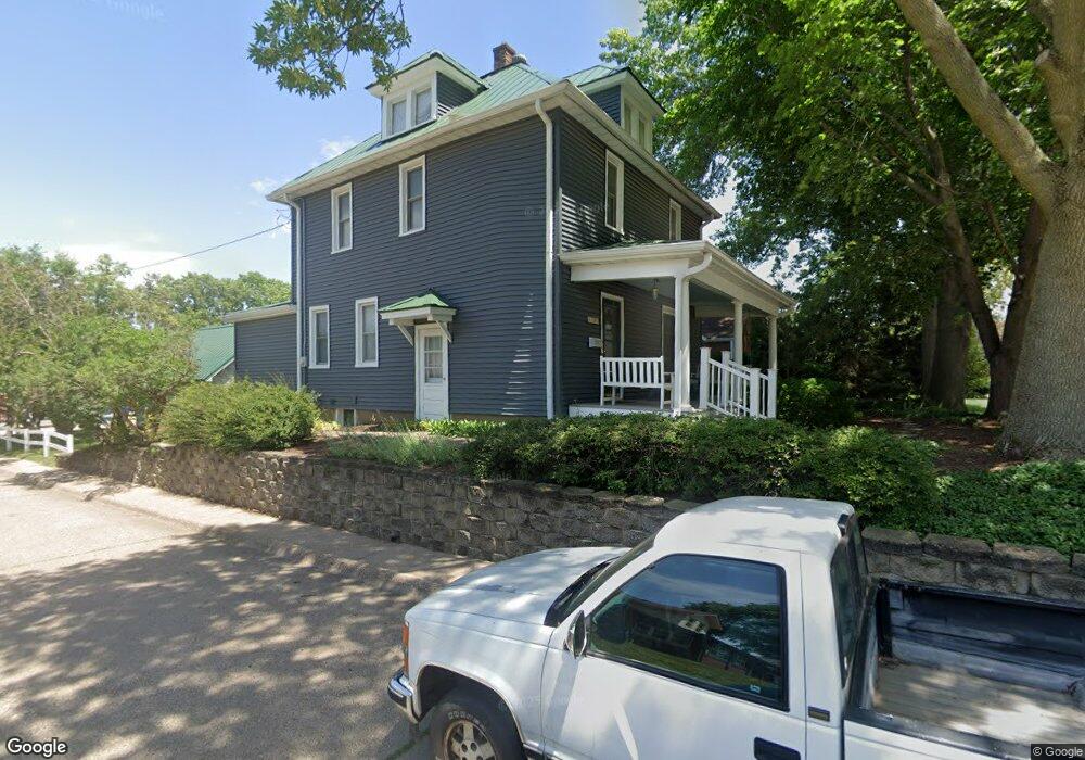 2102 Elm St, Davenport, IA 52803 - photo 1