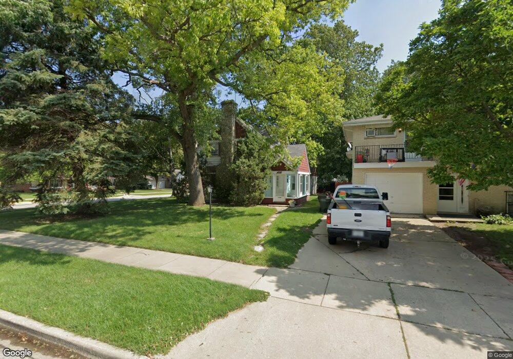 207 N Gretta Ave, Waukegan, IL 60085 - photo 1