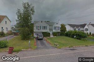 345 Brent St, Manchester, NH 03103