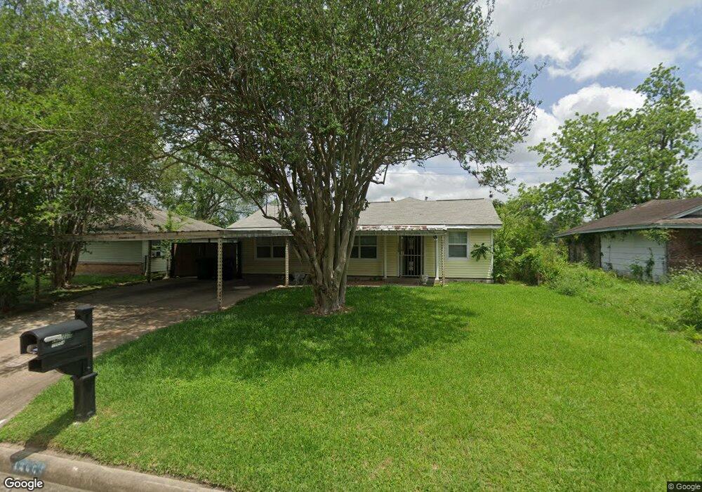 10004 Woodwick St, Houston, TX 77016 - photo 1