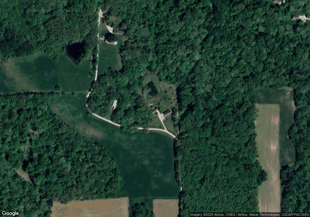 26432 Tanglewood Rd, Geneseo, IL 61254 - photo 1