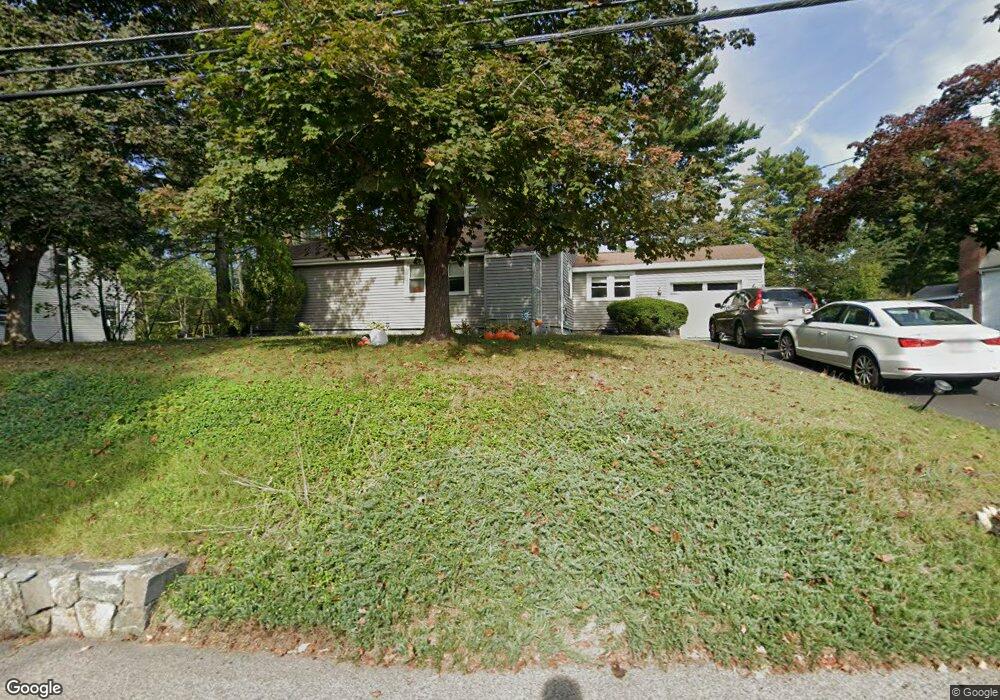 225 Central St, Hudson, MA 01749 - photo 1