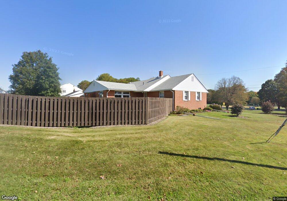 1021 Kiamensi Rd, Wilmington, DE 19804 - photo 1