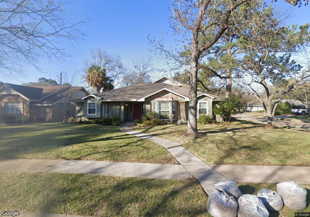 1038 Chamboard Ln, Houston, TX 77018 - photo 1