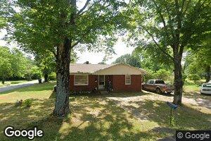 143 Highland St, Bruceton, TN 38317
