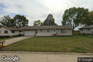 718 Nishnabotna Dr, Manning, IA 51455