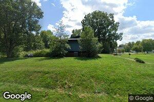 105 E National St, Pocahontas, IL 62275