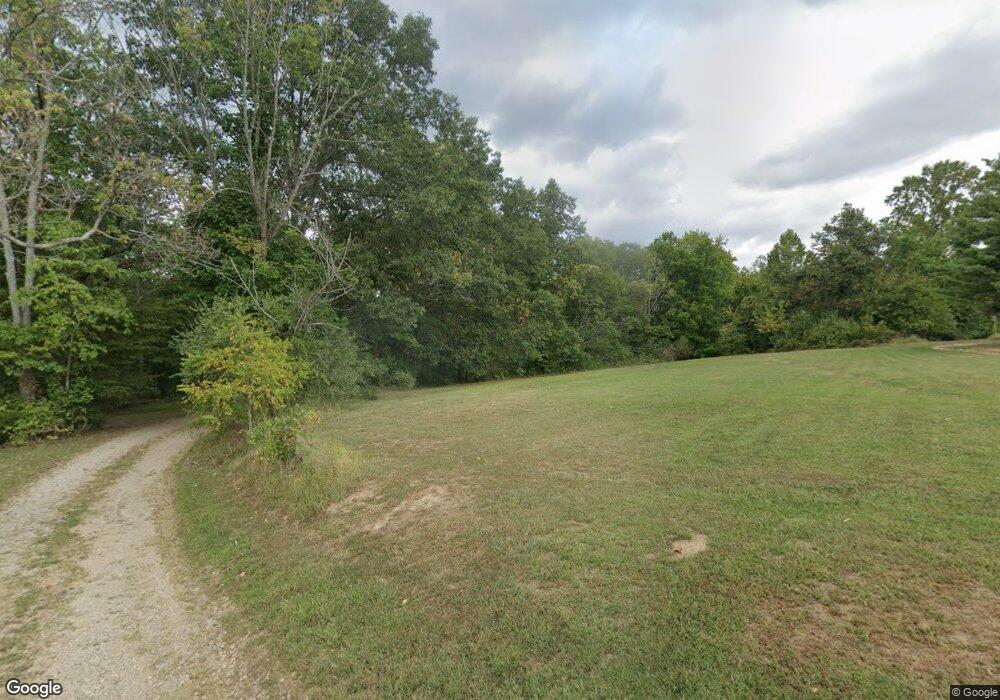 4811 E Lee Turner Rd, Columbus, IN 47201 - photo 1