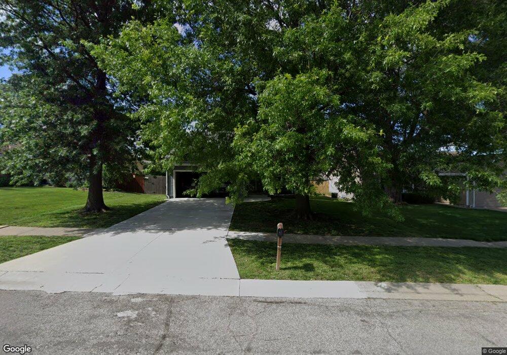 7542 SW 25th St, Topeka, KS 66614 - photo 1