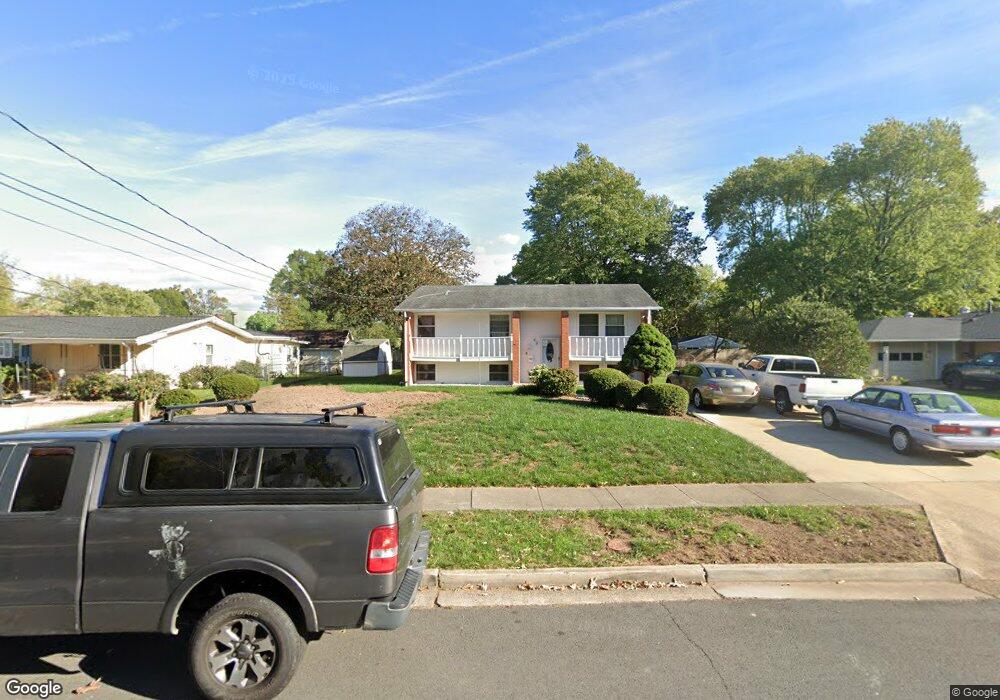 418 Arkansas Ave, Herndon, VA 20170 - photo 1