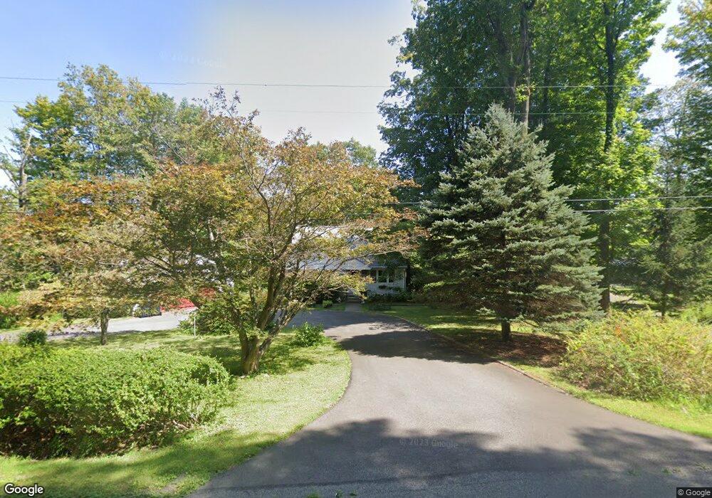 549 Fitzsimmons Rd, Red Hook, NY 12571 - photo 1