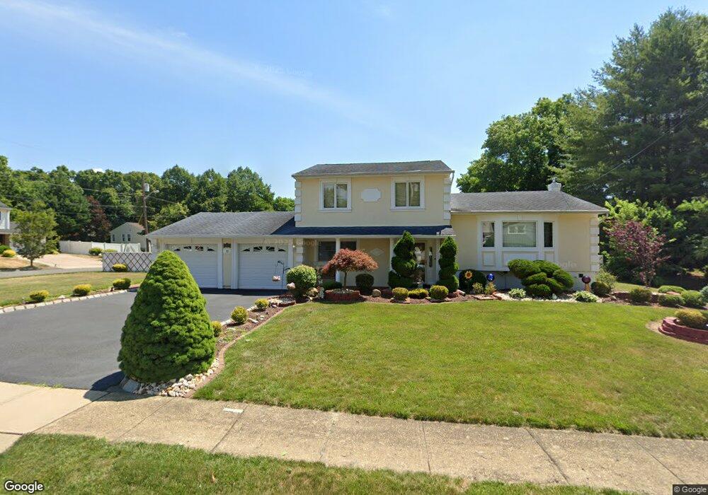 13 Tuscarora Cir, Old Bridge, NJ 08857 - photo 1