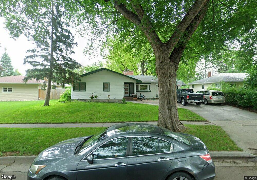 1707 Plumtree Rd N, Fargo, ND 58102 - photo 1