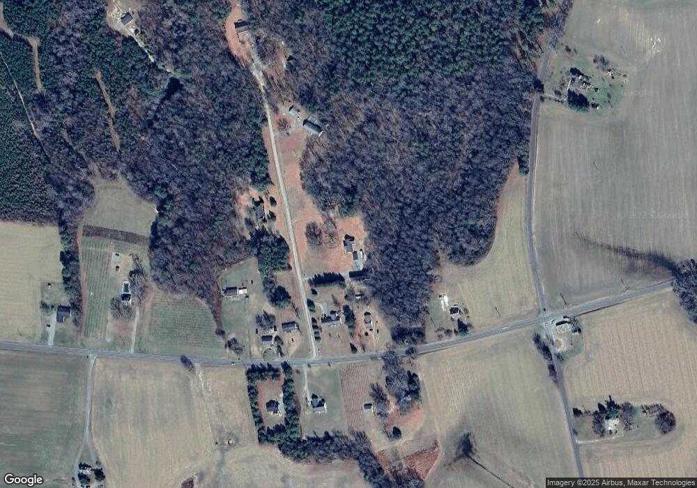 170 Lonesome Oak Dr, Dunnsville, VA 22454 - photo 1