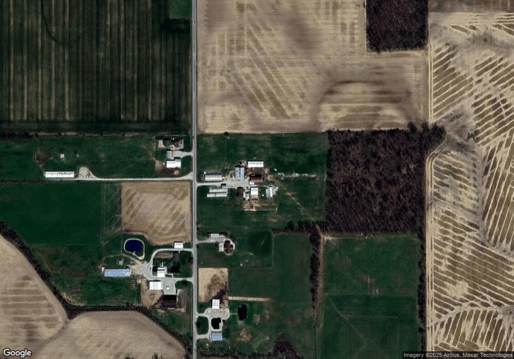 9555 S 400 E, Geneva, IN 46740 - photo 1