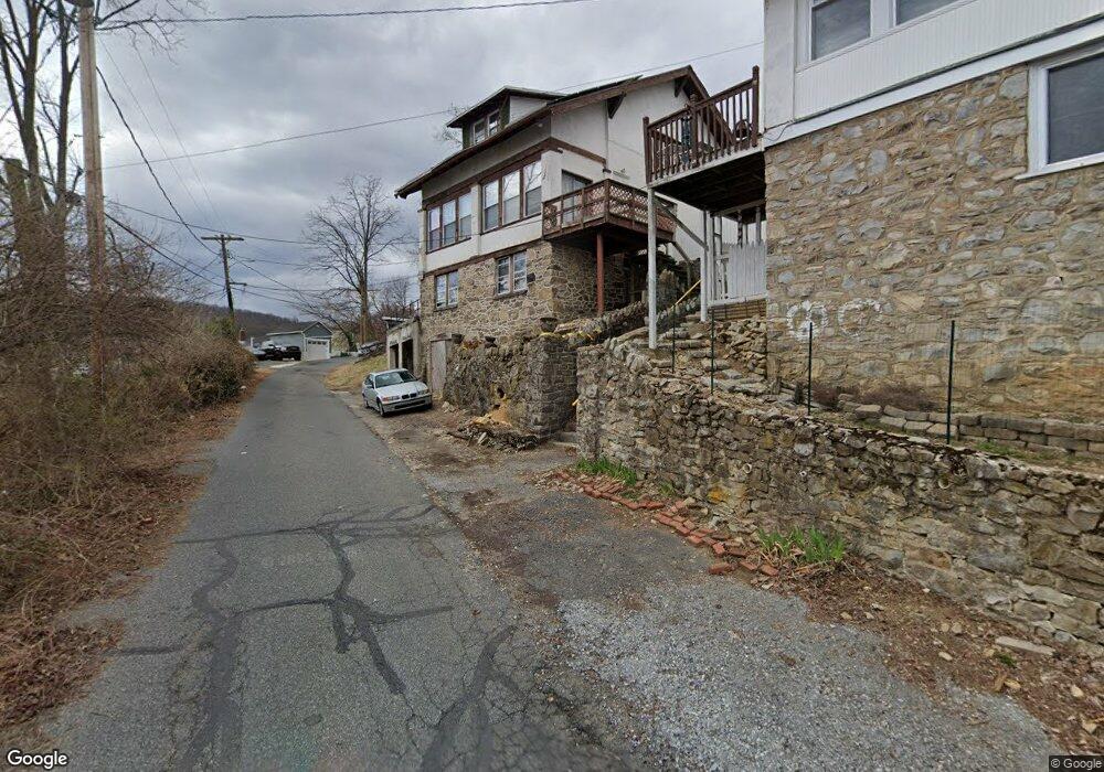 1 Weimoor Ct, Reading, PA 19606 - photo 1