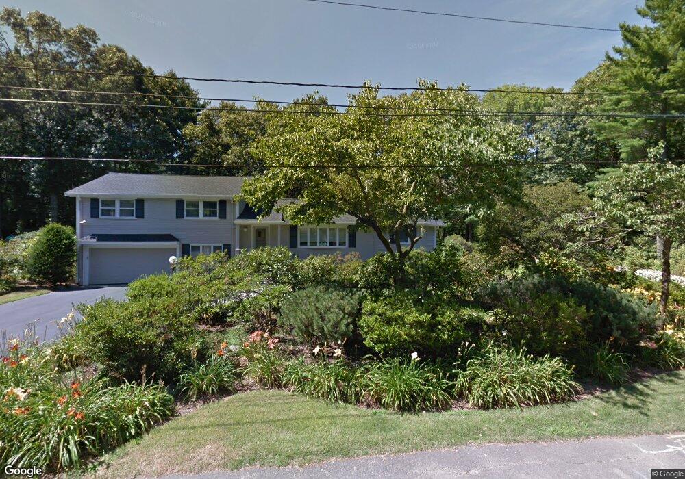 17 Suzanne Rd, Lexington, MA 02420 - photo 1