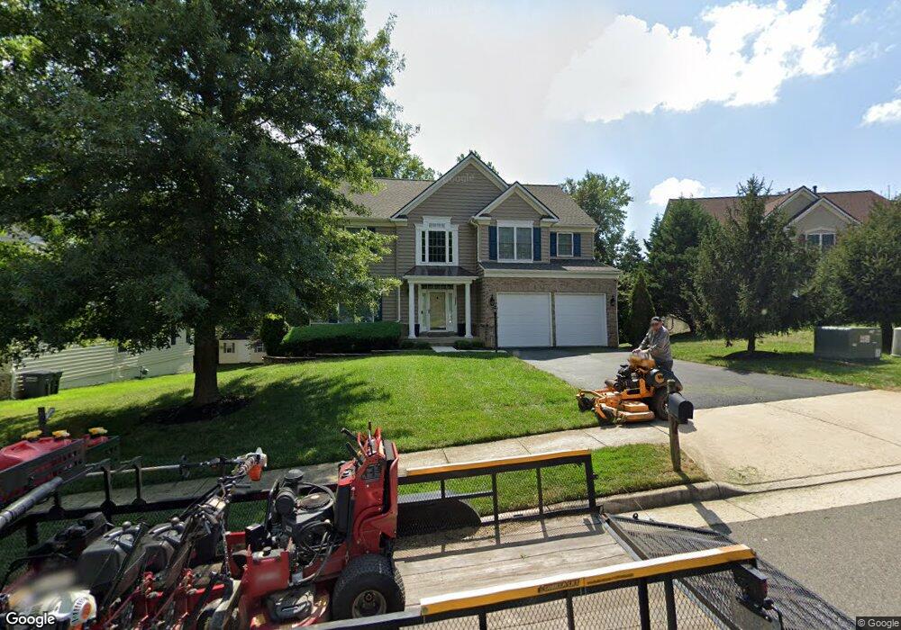 19232 Buna St, Triangle, VA 22172 - photo 1