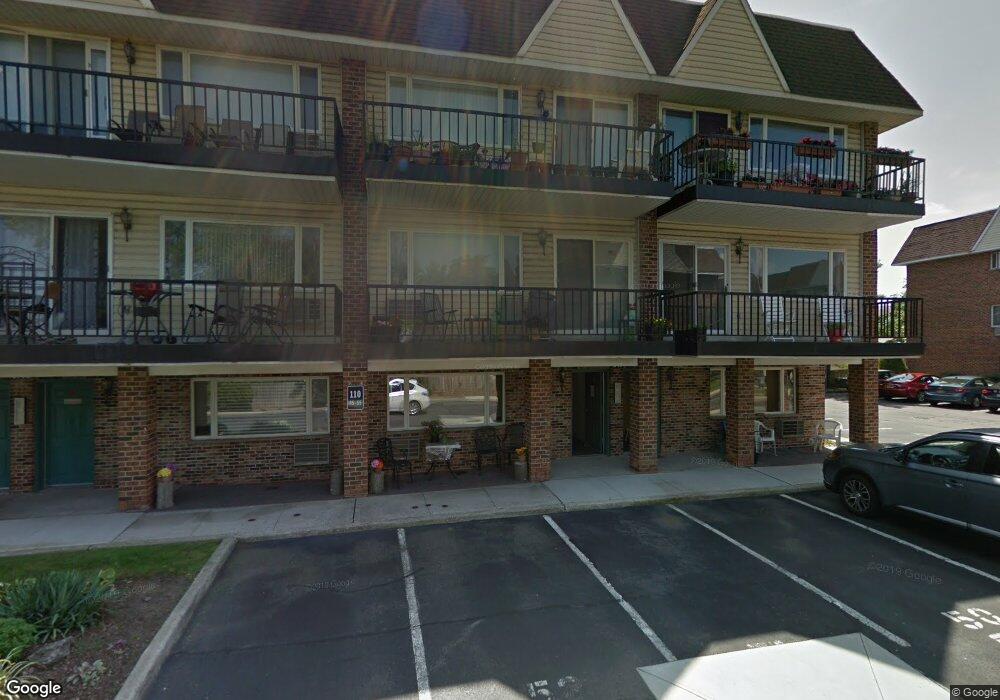 110 Atlantic Ave unit 47, Lynbrook, NY 11563 - photo 1