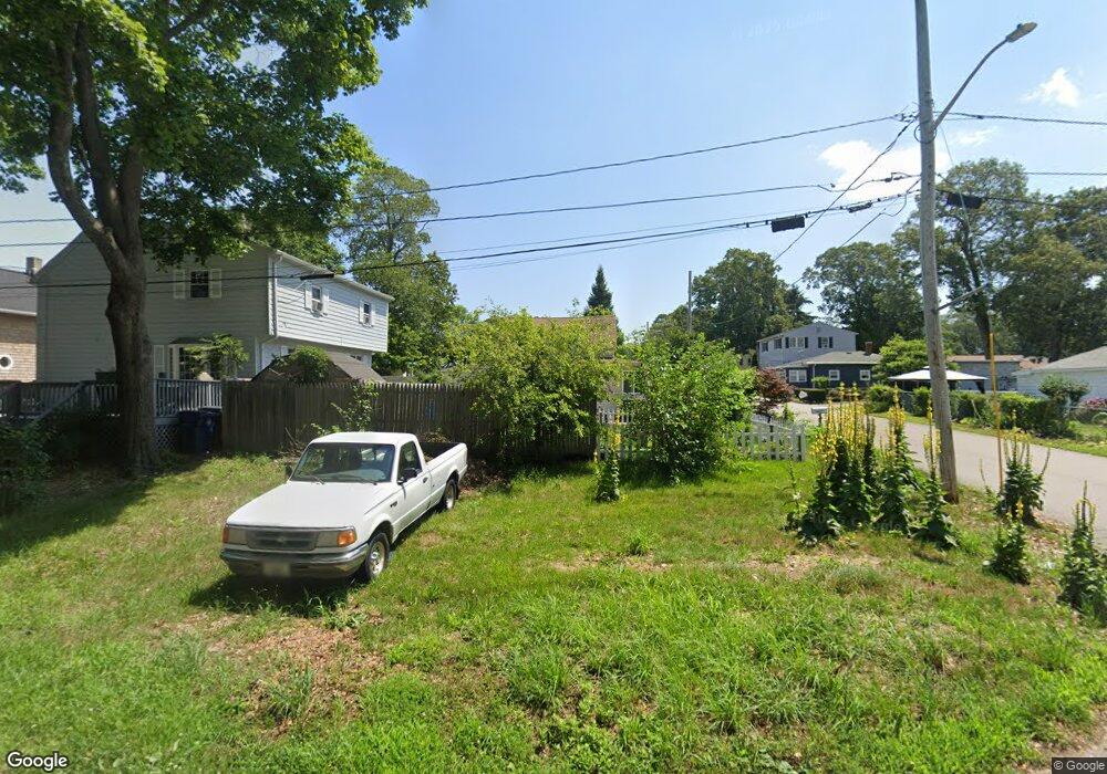 106 Seaview Dr, Warwick, RI 02886 - photo 1