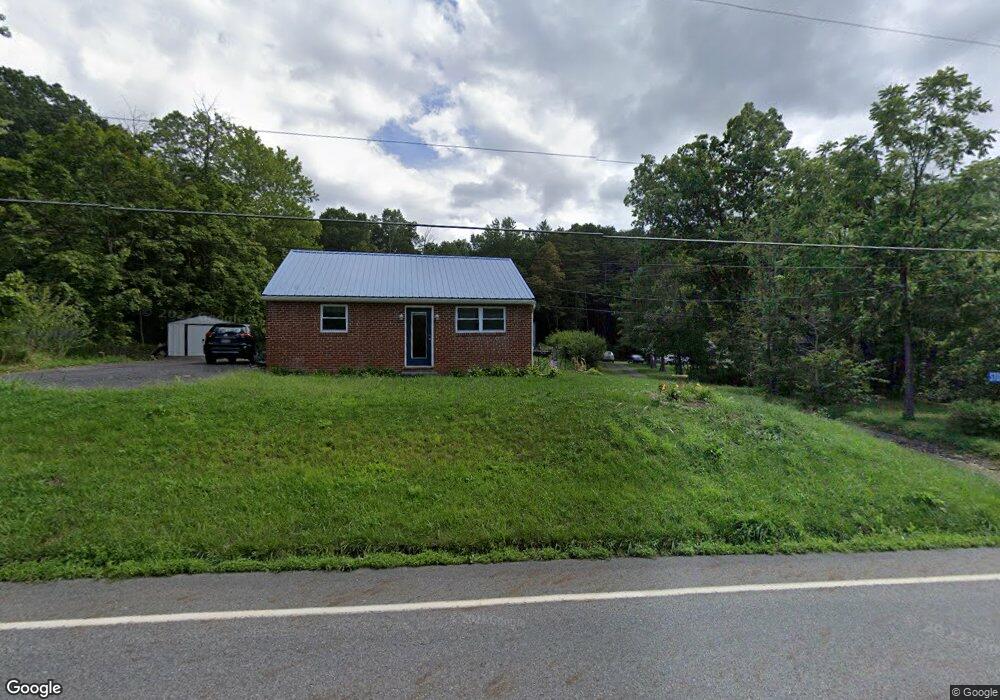 5 Stone Ln, New Bloomfield, PA 17068 - photo 1