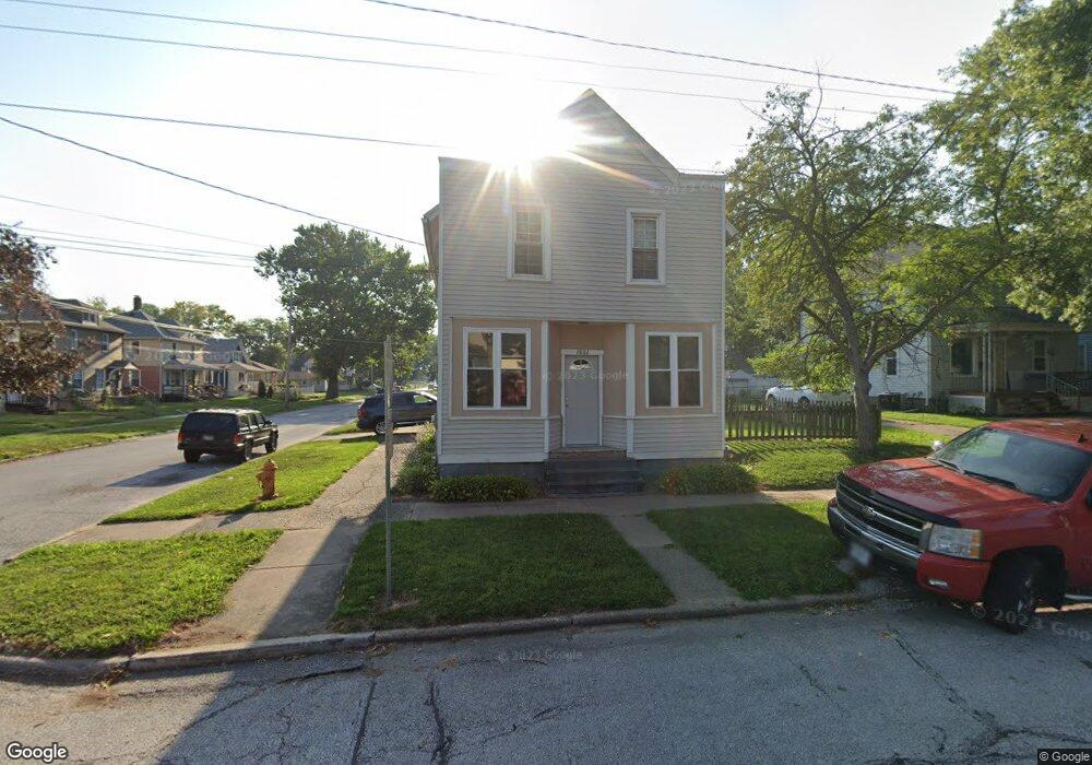 1802 3rd St, Moline, IL 61265 - photo 1