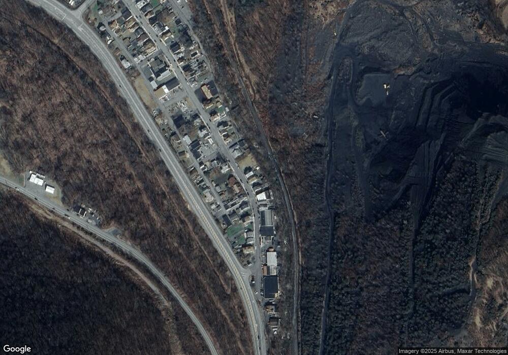 109 Center St, Coal Township, PA 17866 - photo 1