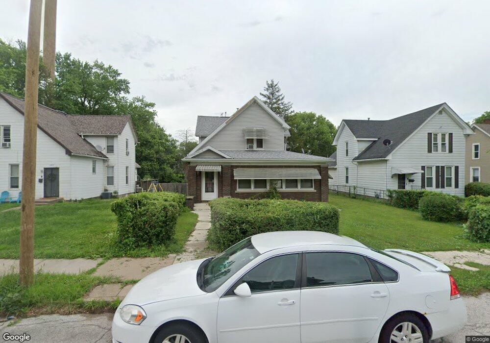 1215 Tremont Ave, Davenport, IA 52803 - photo 1