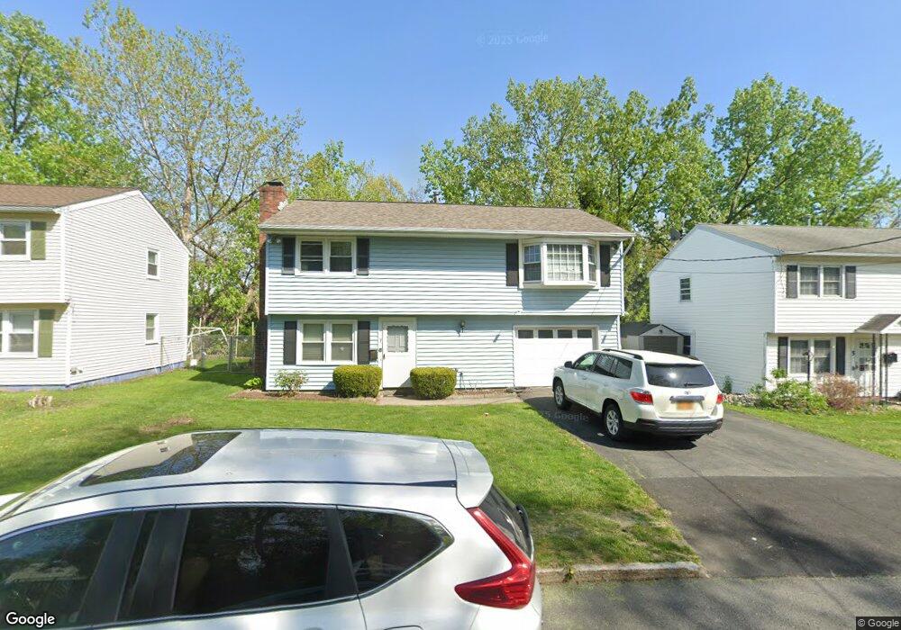 7 Pawling St, Albany, NY 12204 - photo 1