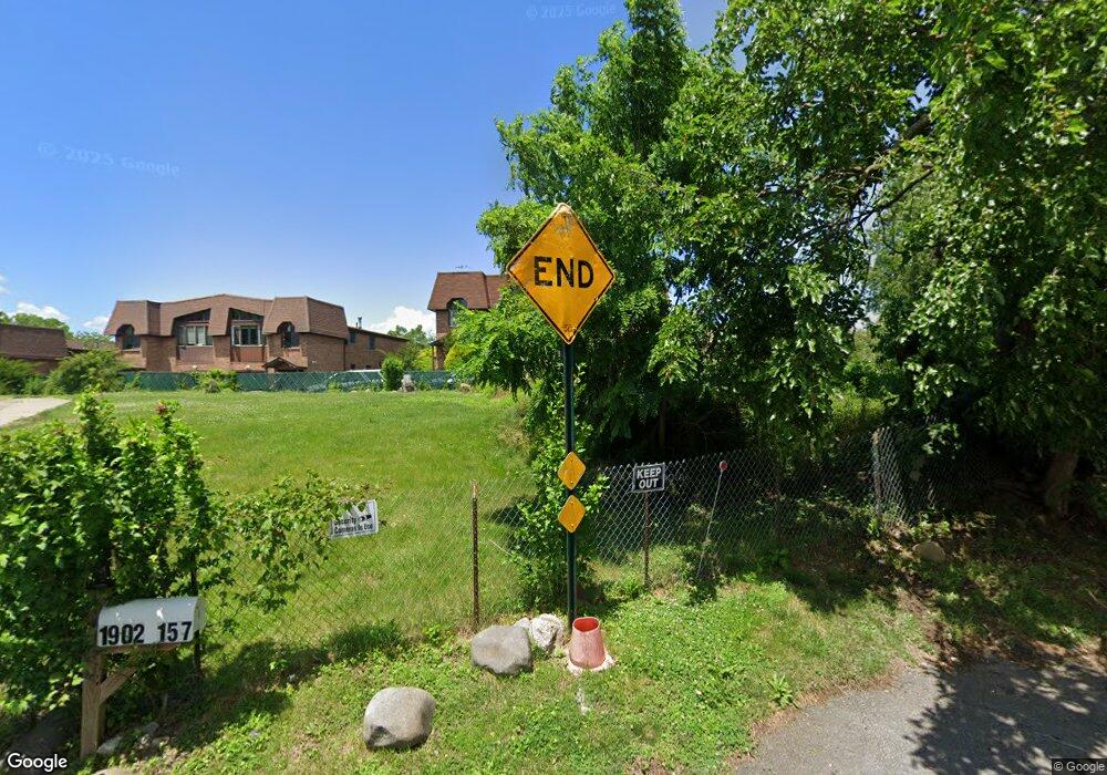 1907 Clintonville St unit 1Fl, Whitestone, NY 11357 - photo 1